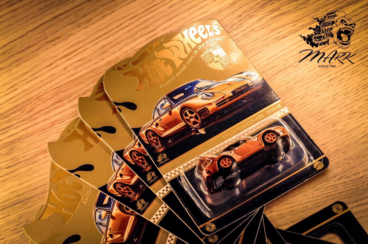 PREORDER] Hot Wheels China Convention Porsche 959 Chrome Bronze Custom