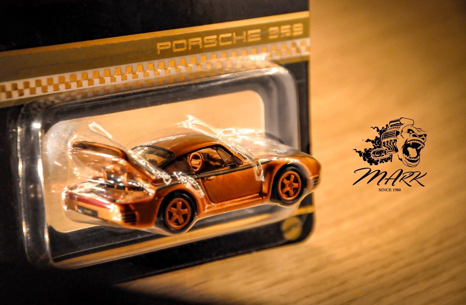 PREORDER] Hot Wheels China Convention Porsche 959 Chrome Bronze Custom