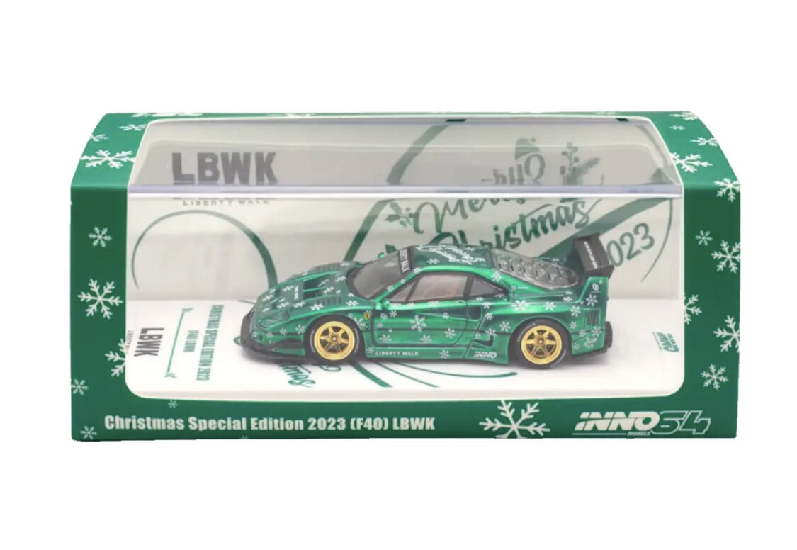 INNO64 LBWK F40 Christmas Edition Xmas 2023 Chase Car Green