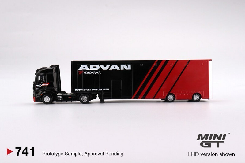 [UNSEALED] #741 MINI GT Mercedes-Benz Actros w/ Racing Transporter "ADVAN"