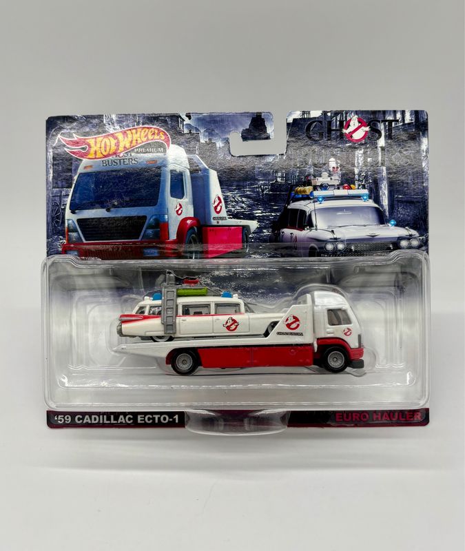 Hot Wheels Ghostbusters ‘59 Cadillac Ecto-1 &amp; Euro Hauler Team Transport Custom in Card