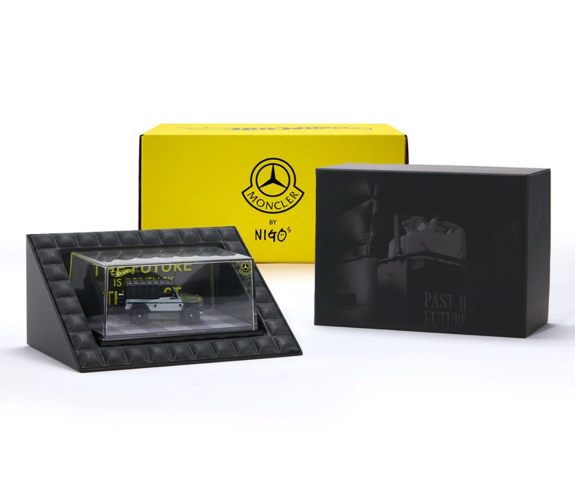 [PREORDER] 2025 Hot Wheels x Mercedes-Benz Project G-class Past II Future Designed by NIGO