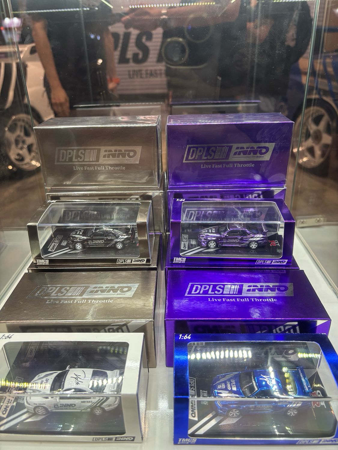 INNO64 x DPLS Nissan Skyline GT-R Blue | 2025 The Model Car