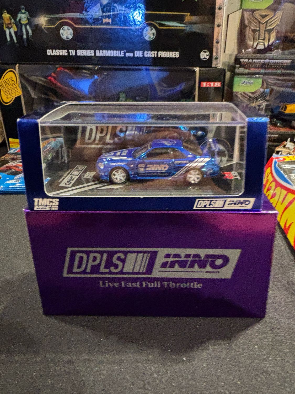 INNO64 イノモデルR34 DLPS TMCS 2025 INNO64 x DPLS Nissan Skyline GT-R34 Purple Chase | 2025 The