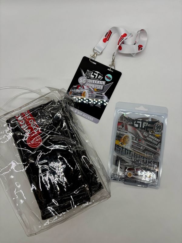 Official 2023 Singapore Diecast Expo x Lee Allen (NuclearMindzDesign) Hot Wheels Dinner Convention Honda Civic EF Complete Package Set | Sealed