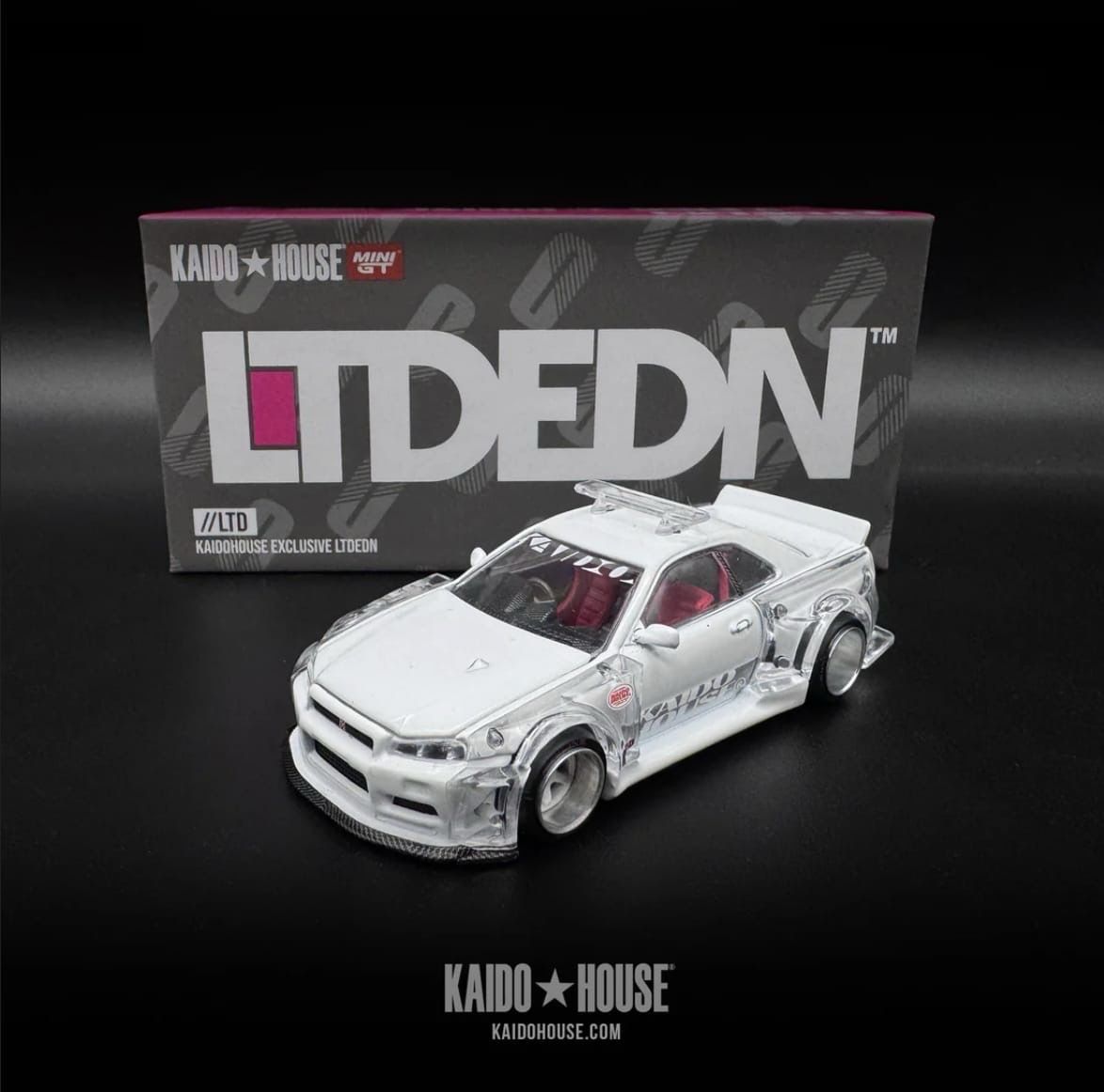 [PREORDER] KAIDOHOUSE LTD EDN Nissan Skyline GT-R R34 KAIDO WORKS (V2 Aero) Shinjuku (KHMG159) Ghost