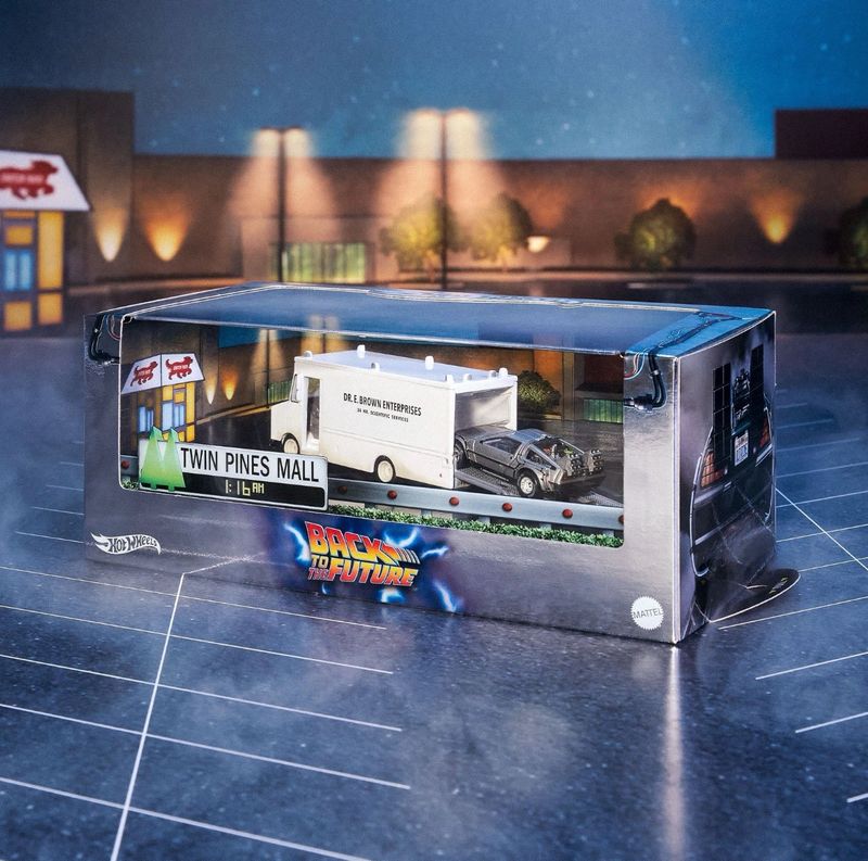 [PREORDER] Hot Wheels Hot Wheels Back to the Future 40th Anniversary Set | 2025 SDCC Comic Con