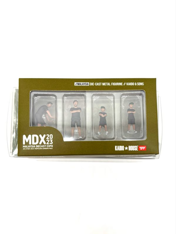 KAIDOHOUSE Nissan Skyline GT-R (R34) Kaido Works Millennium Jade (KHMG058) with Exclusive Figurine | 2023 Malaysia Diecast Expo