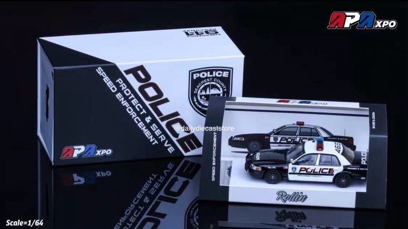 [PREORDER] Rollin’ x APAxpo Ford Crown Victoria Police Model ‘Need For Speed Hot Pursuit’ | 2025 Auto Passion Alliance (APA)