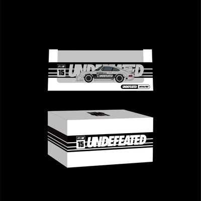 PREORDER] INNO64 x DPLS x UNDEFEATED Porsche RWB 993 Black