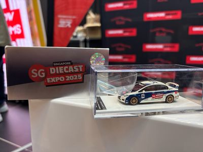 Motorhelix x Mizu Diecast Honda Civic Type R (FD2) SGDE Customized