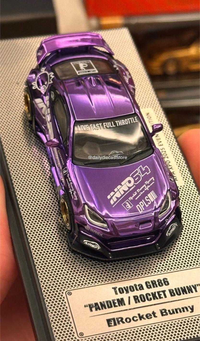 PREORDER] INNO64 Toyota GR86 “Pandem Rocket Bunny” Purple Chase