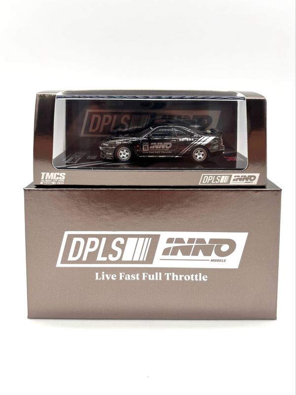 INNO64 x DPLS Nissan Skyline R33 GT-R Chrome Black Chase | 2025 The Model Car Show TMCS