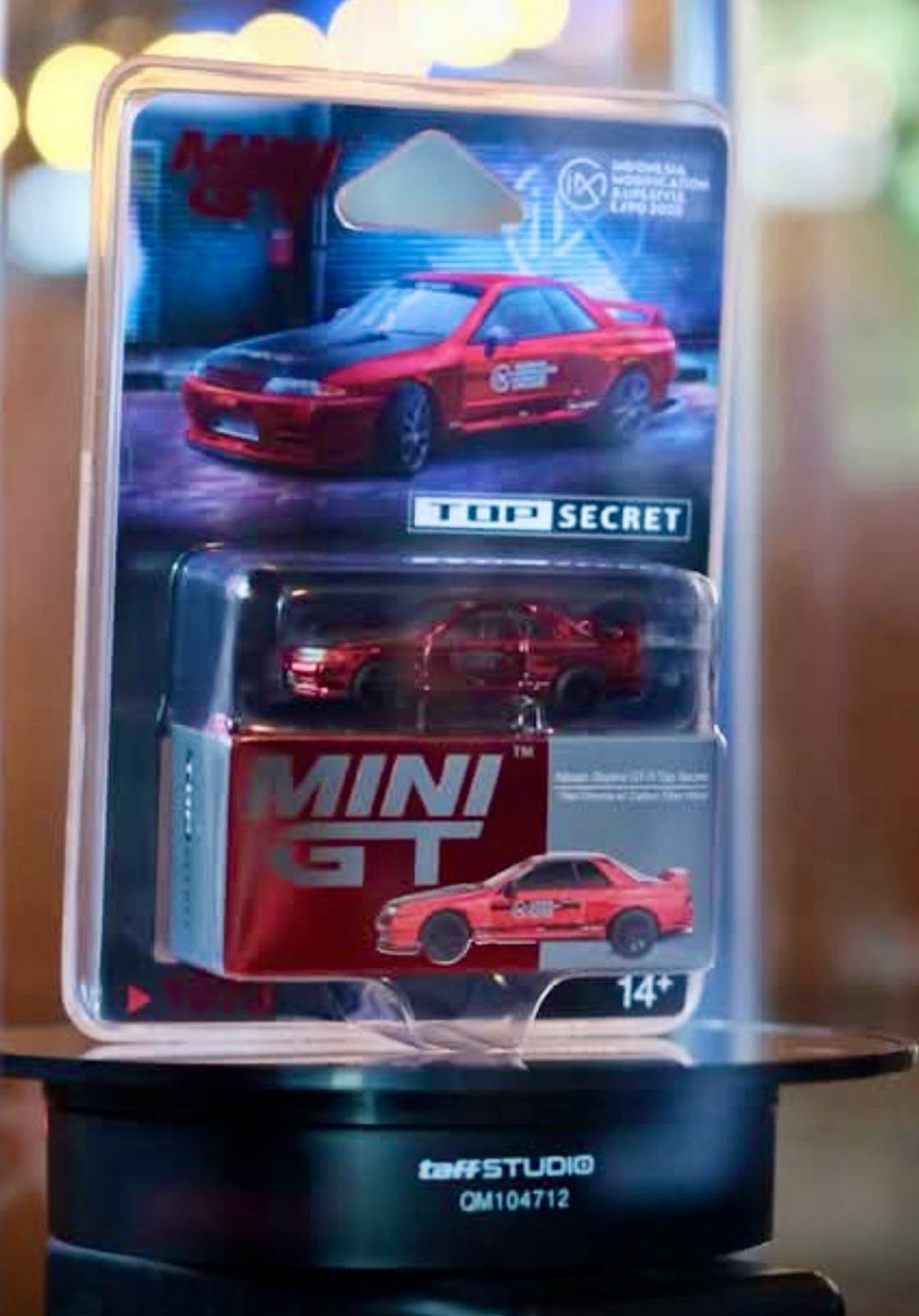 1073 MINI GT Nissan Skyline GT-R32 Top Secret Chrome Red + Top