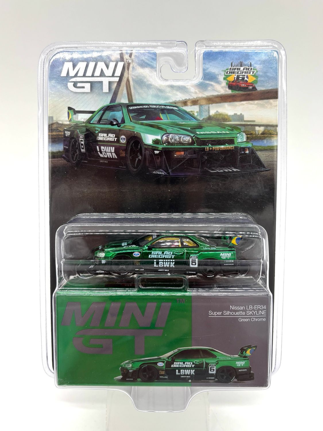 #1016 MINI GT Nissan LB-ER34 Super Silhouette Skyline Green Chrome | 2025 Salão Diecast Brazil