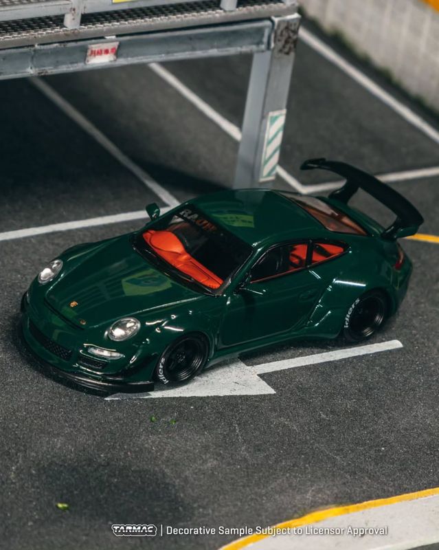 [UNSEALED] Tarmac Works x RWB Porsche 997 Tsubasa Green | 2025 Indonesia Diecast Expo (IDE-XII)