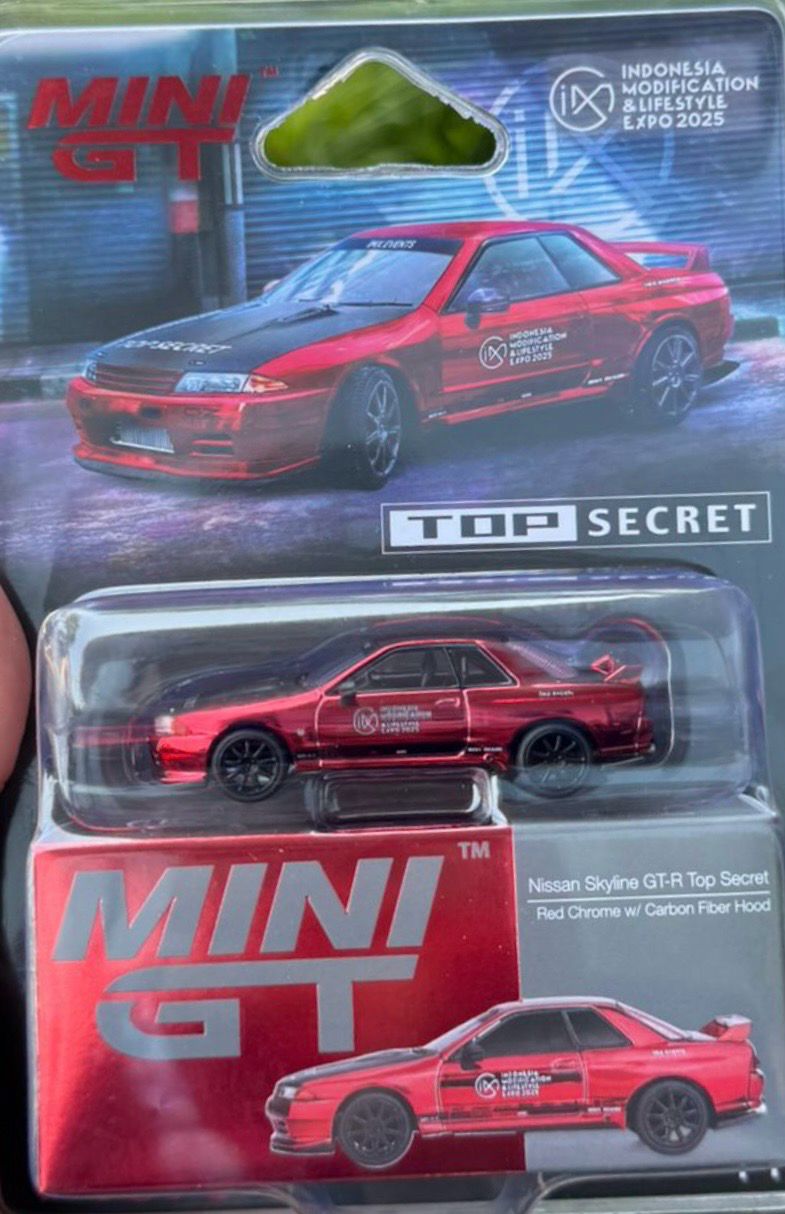 1073 MINI GT Nissan Skyline GT-R32 Top Secret Chrome Red + Top