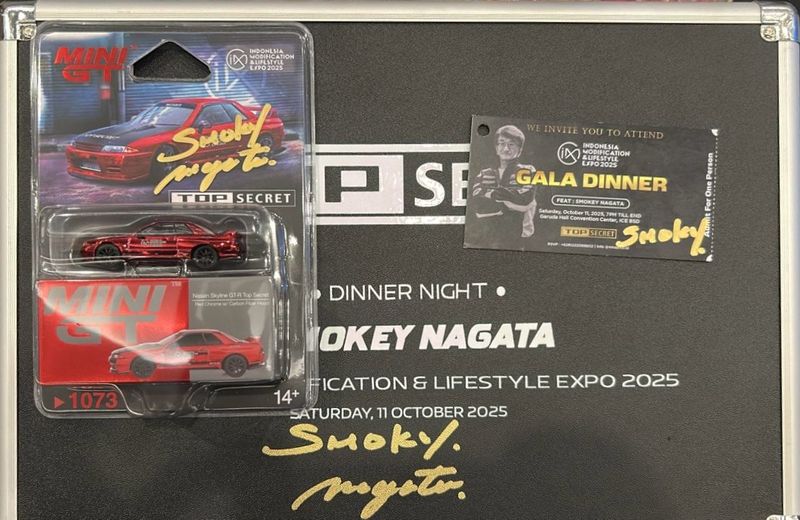 #1073 MINI GT TOP SECRET SMOKEY NAGATA Bundle Gala Dinner Set w/ Random Size Tee | 2025 Indonesia Modification Expo (IMX)