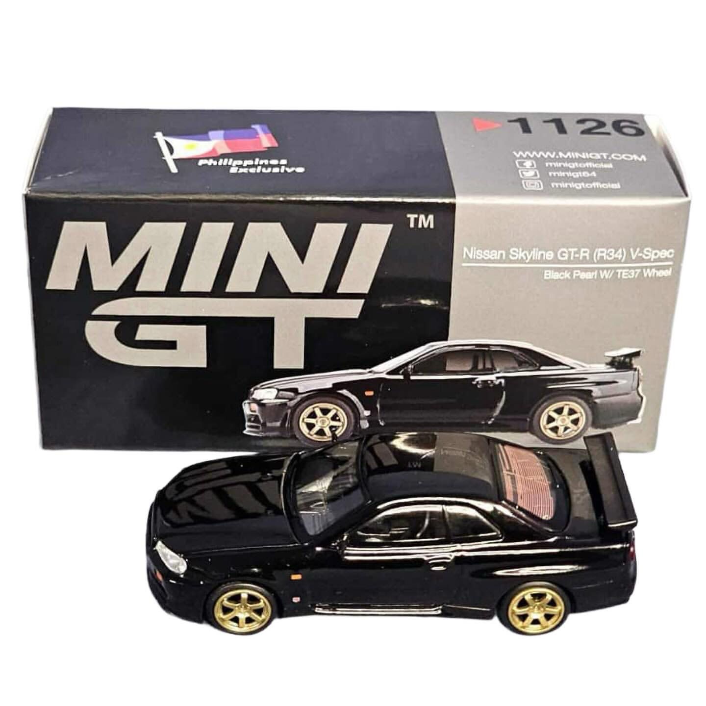 #1126 MINI GT Nissan Skyline GT-R (R34) V-Spec Black Pearl W/ TE37 Wheel | 2025 Philippines Diecast Expo (PDX)