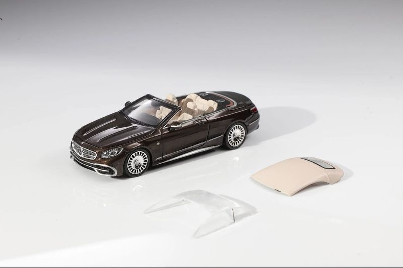 [PREORDER] NJ x Mortal Exclusive Mercedes Cabrio Convertible S650 Metallic Brown | 2025 Hobby Expo China (HEC)