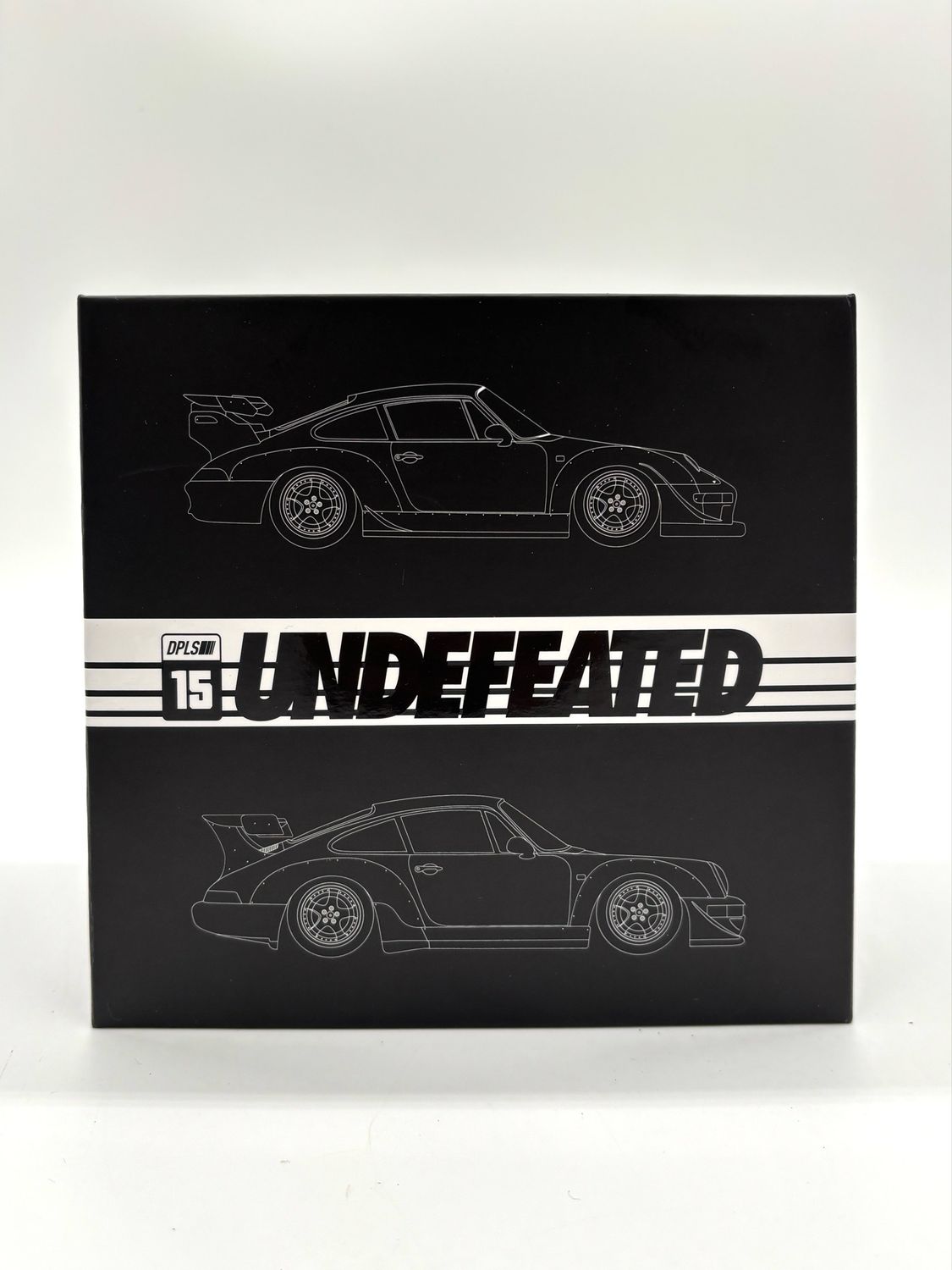 INNO64 DPLS x UNDEFEATED Porsche RWB 993 Silver Chrome & RWB 964 Gold Chrome Twin Car Chase Exclusive Box Set INNO64 DPLS x UNDEFEATED Porsche RWB 993 Silver Chrome & RWB 964 Gold Chrome Twin Car Chase Exclusive Box Set