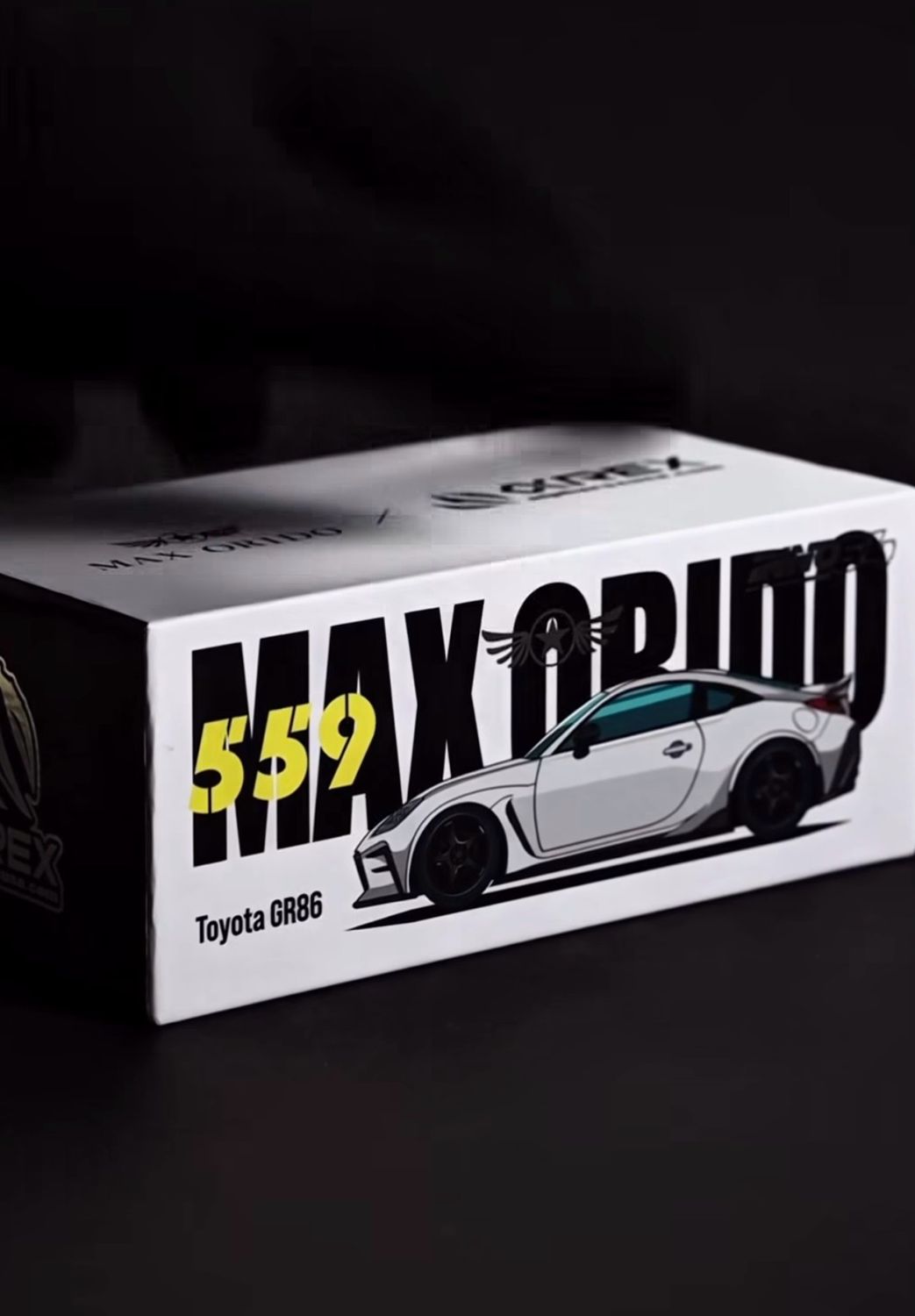 [PREORDER] INNO64 x Max Orido x ALPHAREX Toyota GR86 White (Chance of Chase) | 2025 Tokyo Auto Salon Hong Kong