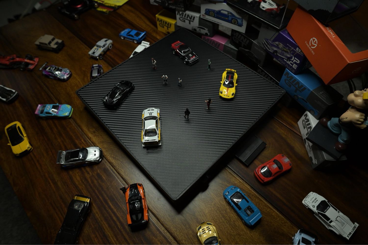 DCM Works 1/64 Scale Model Car Black Carbon Drift Pad Controllable Speed USB Supported