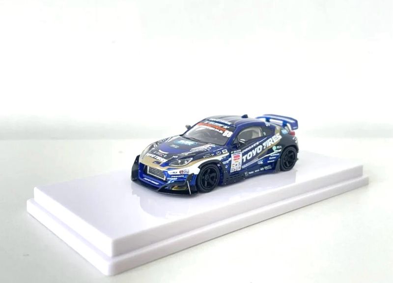 INNO64 x GULLIVER64 Toyota GR86 Team Toyo Tires Drift D1GP #88 M.Kawabata | 2026 Tokyo Autosalon Japan