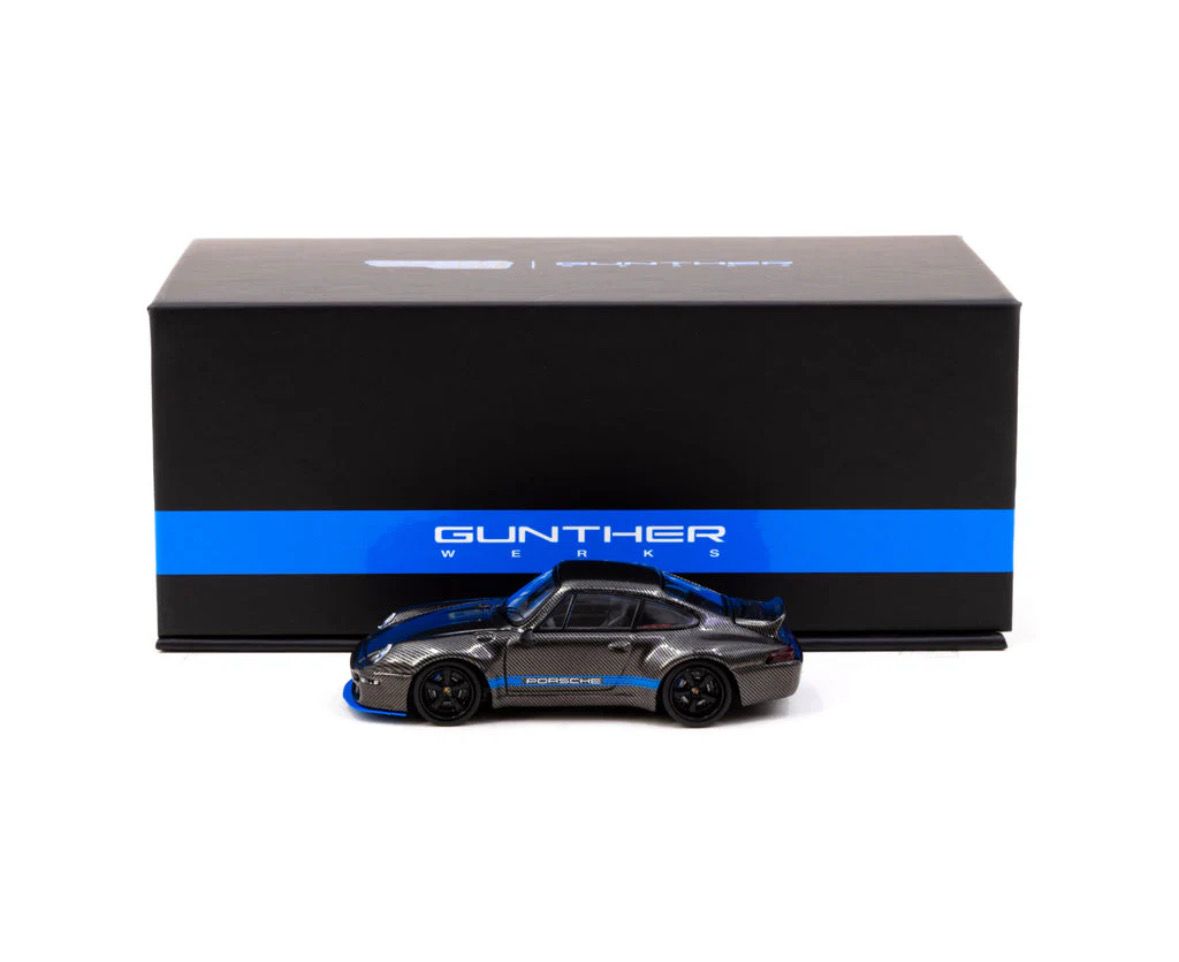 [PREORDER] Tarmac Works Porsche 993 Gunther Werks Carbon Fibre