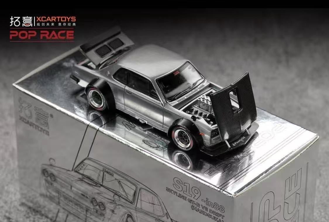 [PREORDER] POP RACE x XCARTOYS Nissan Skyline GT-R V8 Drift Hakosuka Zamac Raw (S19-in88) | 2025 Beijing Store Opening Exclusive