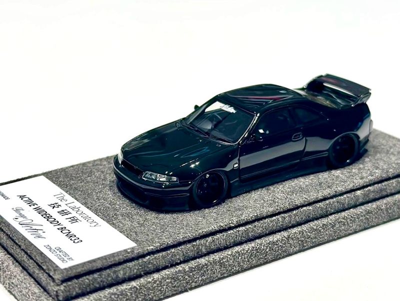 Zonzo The Laboratory 1/64 Resin Active Widebody BCNR33 Gloss Black