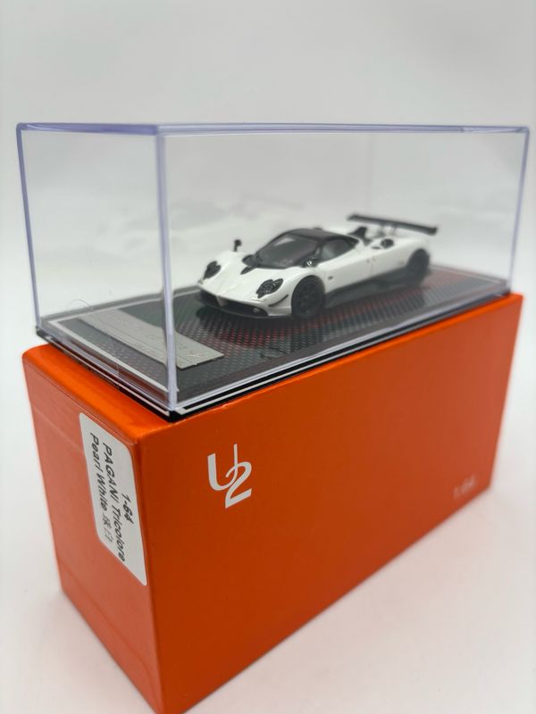 U2 1/64 Resin Model Pagani Zonda Tricolore White