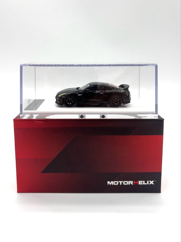 [UNSEALED] Motorhelix 64 Senior Series Nissan GT-R (R35) Customized Black