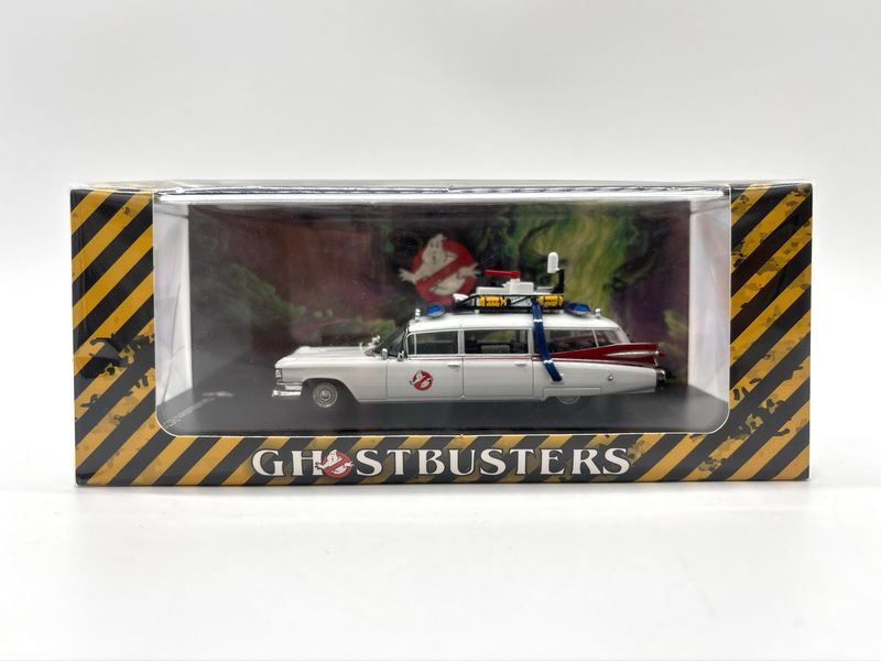 Ghostbusters 1/43 Ecto 1 Model Car White