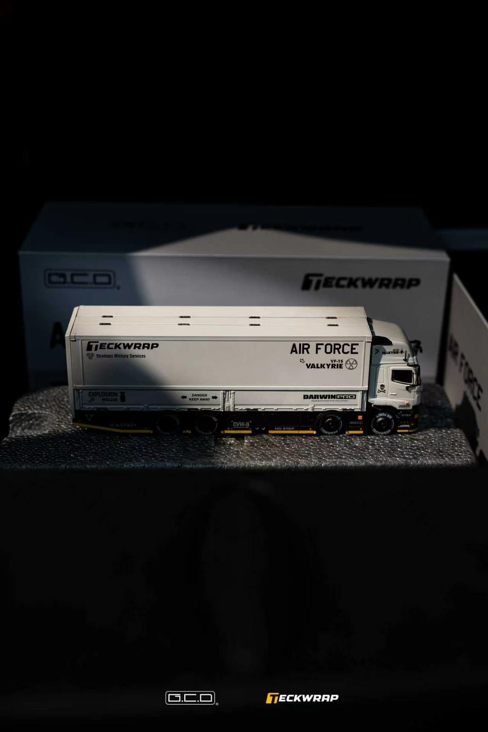 [PREORDER] GCD x Teckwrap x DarwinPRO Hino 700 Transport Truck Air Force Livery
