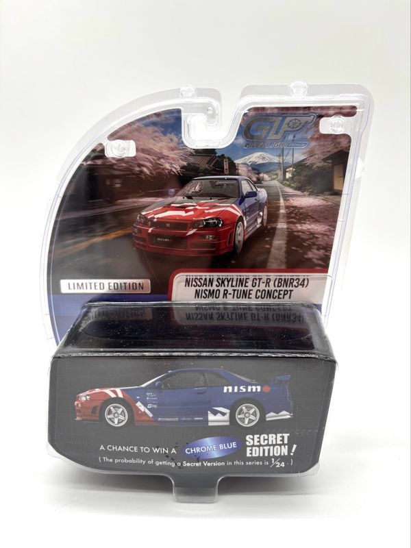Greenlight Nismo Nissan Skyline GT-R (BNR34) Nismo R-Tune Concept Red-Blue | Chance of Chase