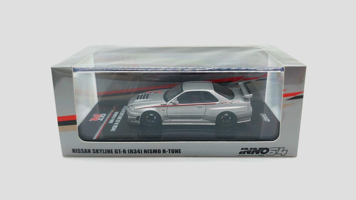 INNO64 Nissan Skyline GT-R (R34) Nismo R-Tune Silver
