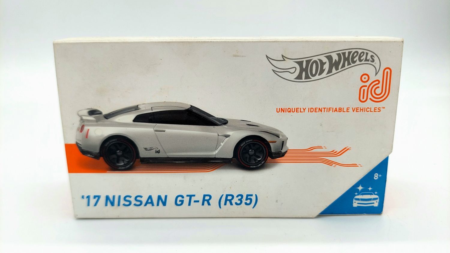 Hot Wheels ID 2017 White Nissan Skyline GT-R (R35)