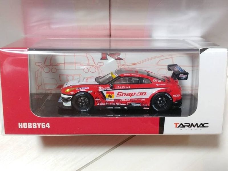 Tarmac Works Nissan GT-R Nismo GT3 Super GT300 2014 Snap On livery Tarmac Works Nissan GT-R Nismo GT3 Super GT300 2014 Snap On livery