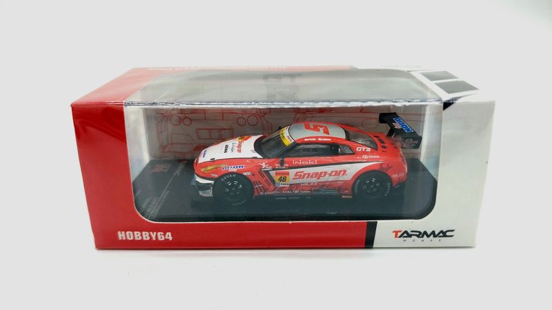 Tarmac Works Nissan GT-R Nismo GT3 Super GT300 2014 Snap On livery