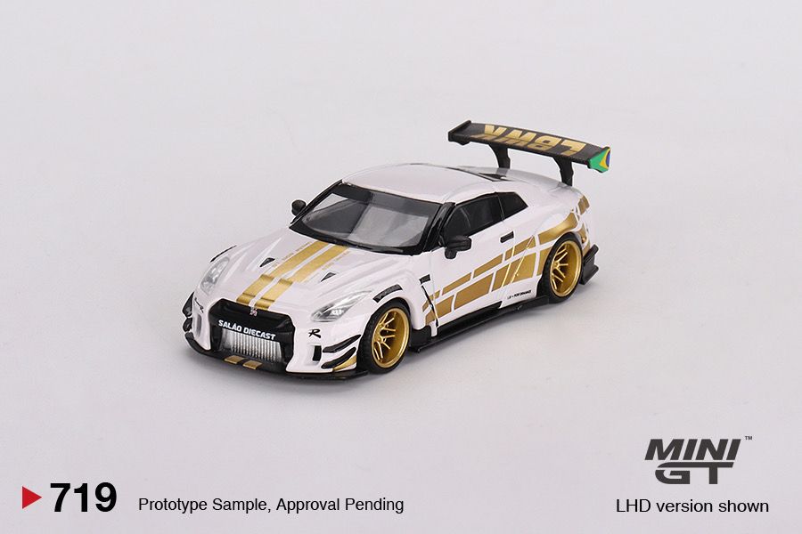#719 MINI GT LB★WORKS Nissan GT-R (R35) Type 2, Rear Wing ver 3 Dinner Event Exclusive | 2024 Salao Diecast
