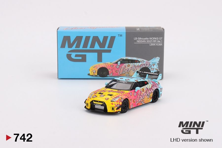 #742 LB-Silhouette WORKS GT NISSAN 35GT-RR Ver.1 LBWK KUMA #742 LB-Silhouette WORKS GT NISSAN 35GT-RR Ver.1 LBWK KUMA