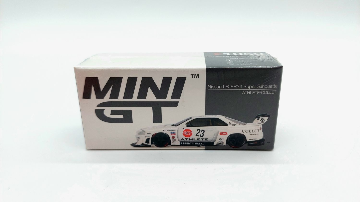 #1059 MINI GT Nissan LB-ER34 Super Silhouette ATHLETE/COLLET