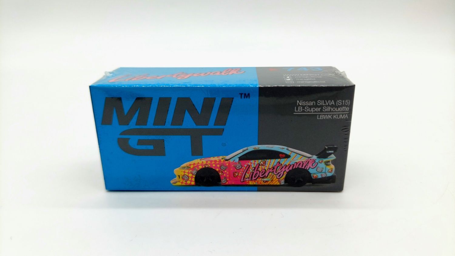 #743 MINI GT Nissan LB-Super Silhouette S15 SILVIA LBWK KUMA
