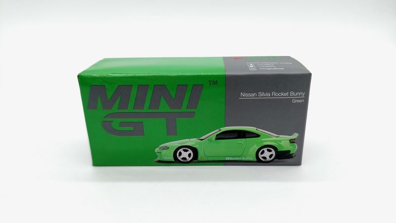 [UNSEALED] #500 MINI GT Nissan Silvia (S15) Rocket Bunny Green