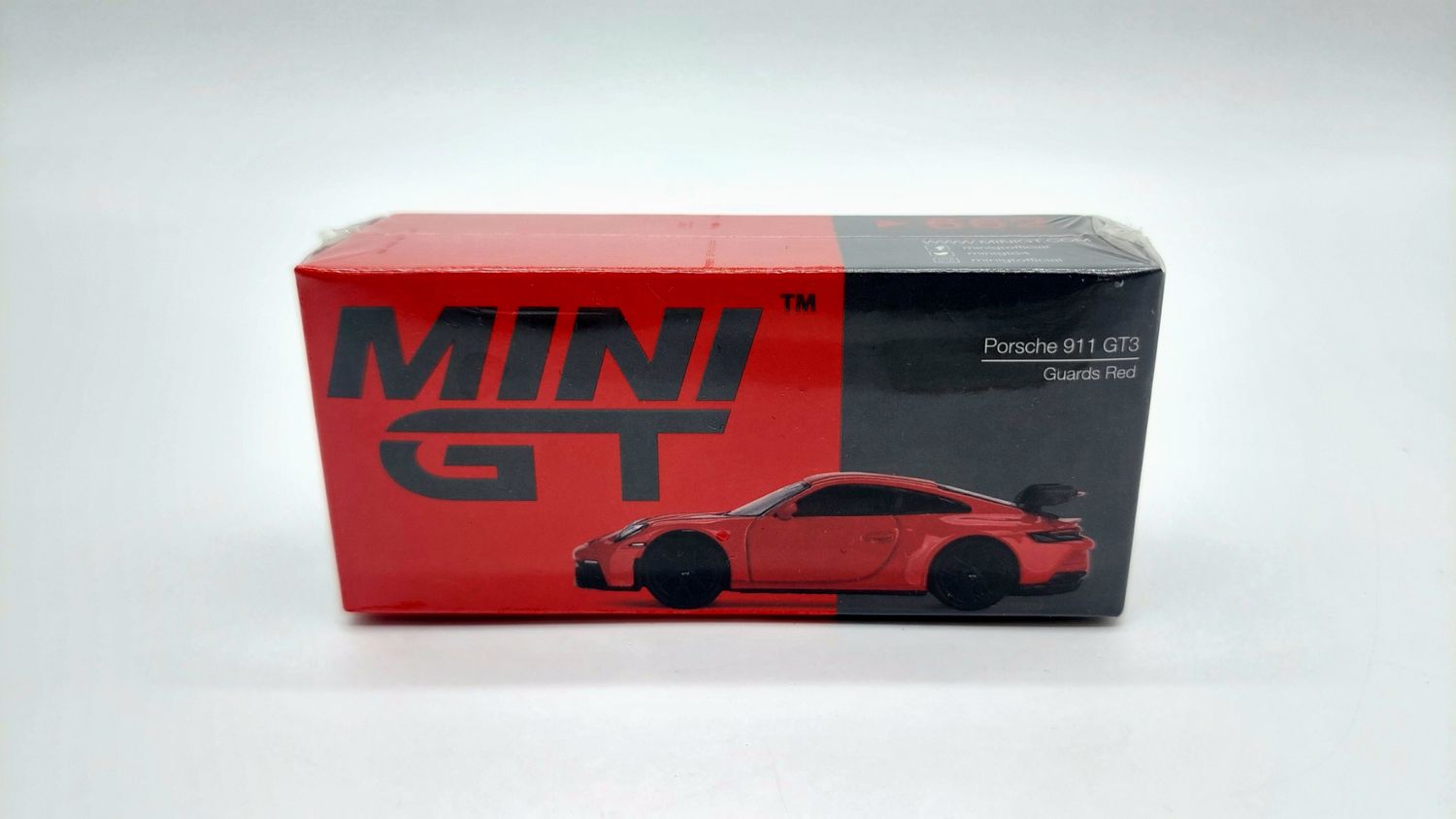 #662 MINI GT Porsche 911 (992) GT3 Guards Red #662 MINI GT Porsche 911 (992) GT3 Guards Red