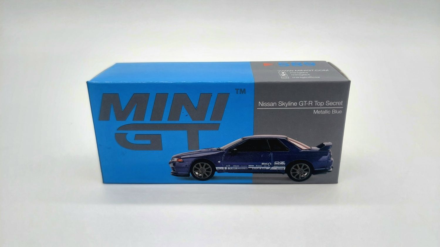 [UNSEALED] #589 MINI GT Nissan Skyline GT-R Top Secret VR32 Metallic Blue