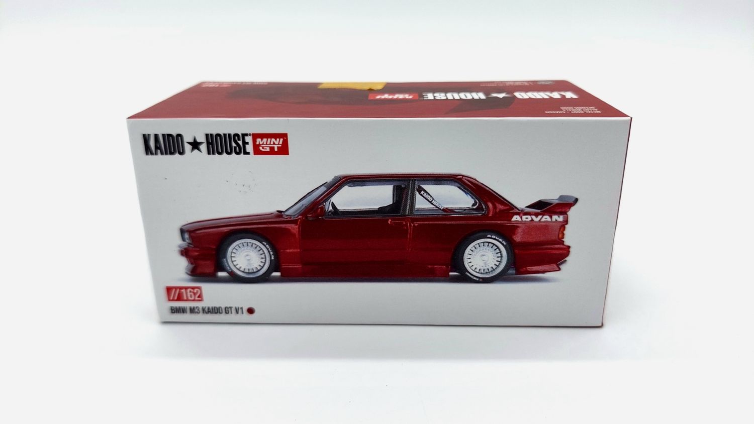 [UNSEALED] BMW M3 (E30) Kaido GT V1 (KHMG162)