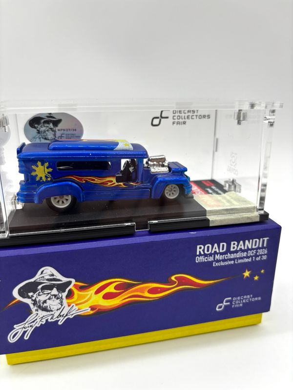 Larry Wood Custom Road Bandit Jeepney Blue Official Merchandise | 2026 Diecast Collectors Fair