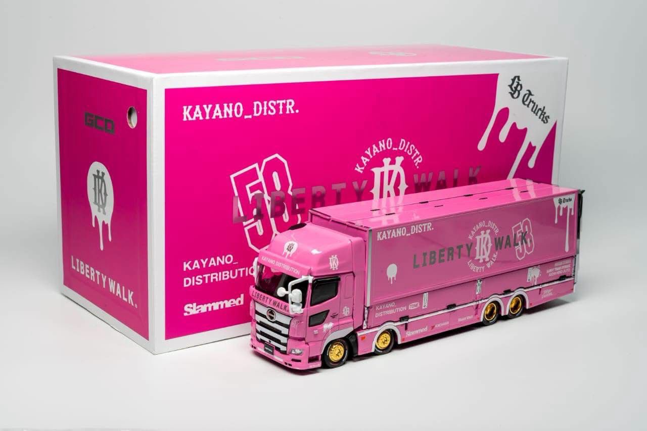 [PREORDER] GCD x Liberty Walk Kayano Distribution Pink Truck | 2026 The Model Car Show Malaysia